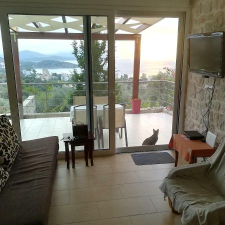 Villa Stone House In Olive Grove à Tolón Extérieur photo